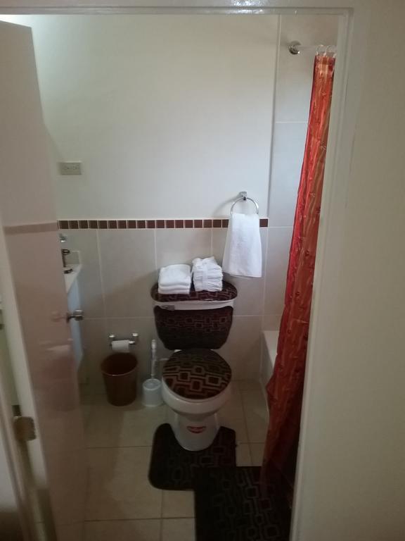 Cheerful 2-Bedroom Home In Falmouth Garden ภายนอก รูปภาพ